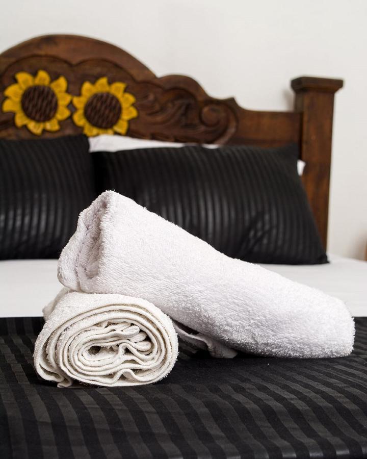 Hb3 Double With Private Bathroom Facing The Sea Cartagena