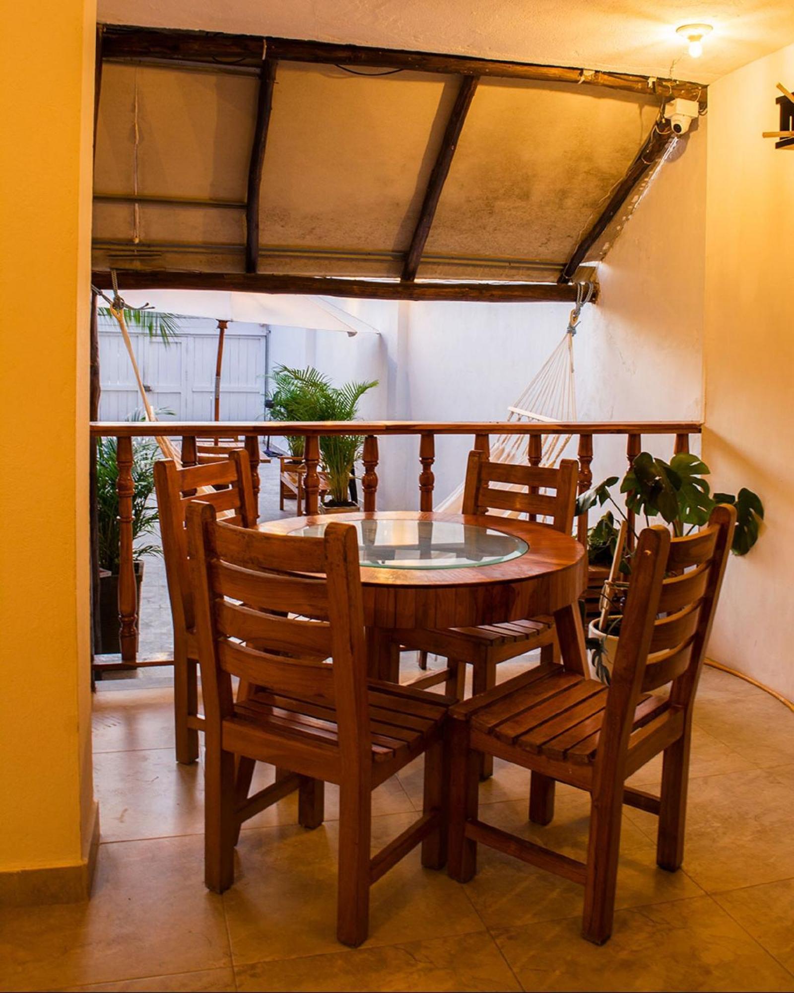 Hb3 Double With Private Bathroom Facing The Sea *