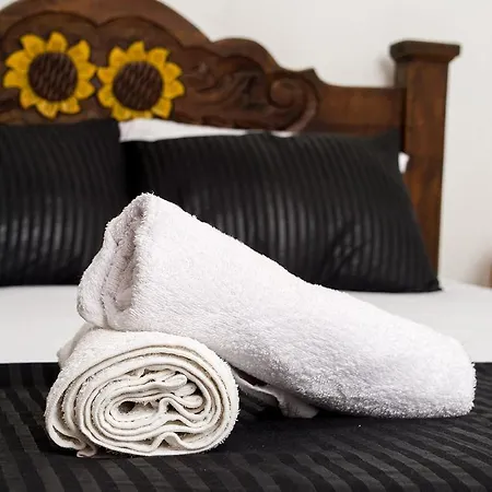 Hb3 Double With Private Bathroom Facing The Sea Cartagena